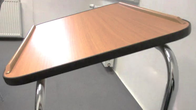 Mobilex Stolek k lůžku na kolečkách, nastavitelná výška a sklon desky