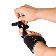Denní ortéza HALLUSTOP Qmed pro korekci hallux valgus a podporu příčné klenby